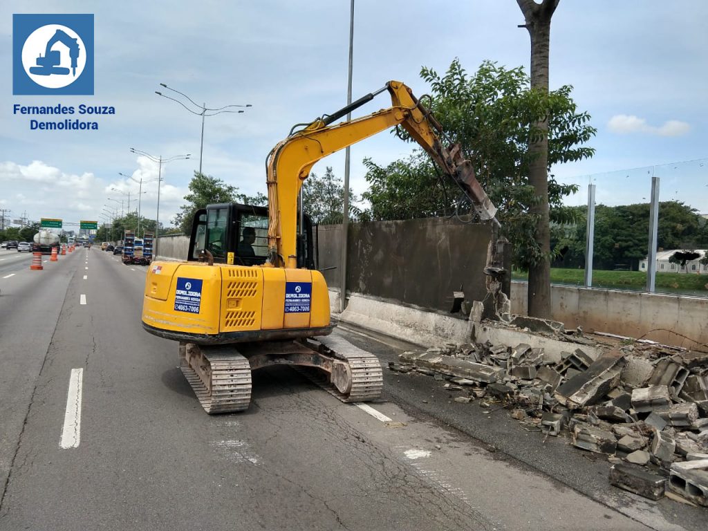 demolição Mecânica